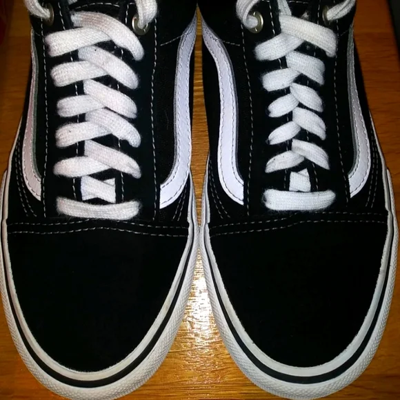 VANS Old Skool Pro Black/White Sneakers | Unisex sizing 6.5-or-8 - Picture 2 of 5